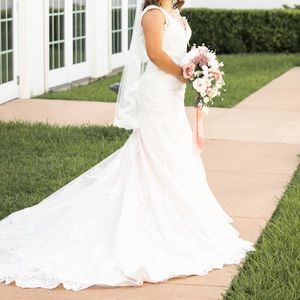 WEDDING DRESSES FOR SALE